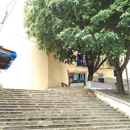 Apartamento Janelas Ao Sol Lisboa Exterior foto